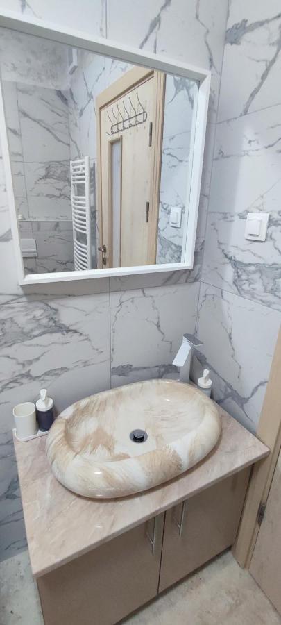 Jacuzzi Belle View Sinaia-Free Parking Exterior foto